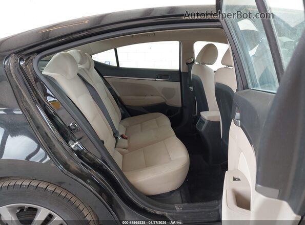 5NPD84LF5HH181645 2017 HYUNDAI ELANTRA Black VIN კოდის სტიკერის ხედი