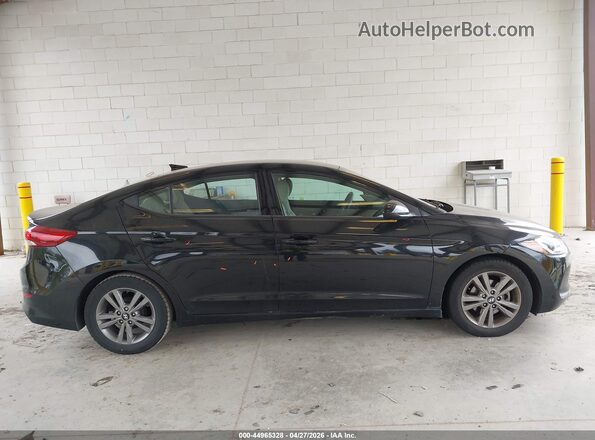 5NPD84LF5HH181645 2017 HYUNDAI ELANTRA Black სალონის 360-გრადუსიანი ხედი