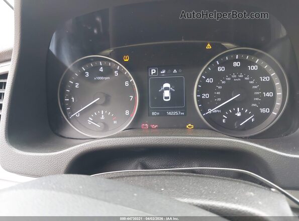 5NPD84LF5JH242899 2018 HYUNDAI ELANTRA Красный Вид задних сидений