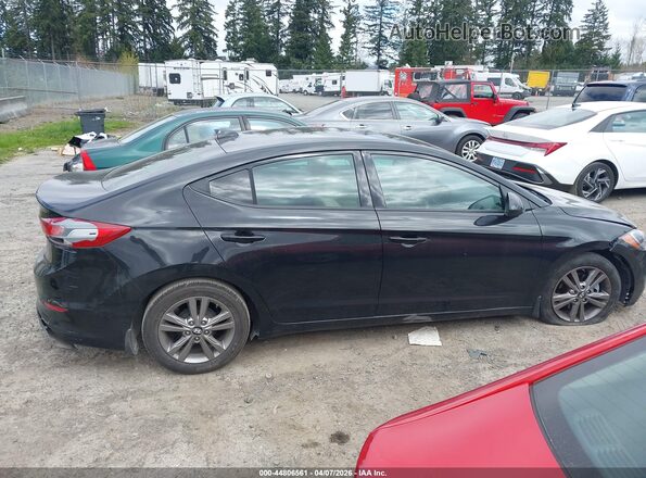 5NPD84LF7HH194347 2017 HYUNDAI ELANTRA Black Սալոնի հետևի տեսք