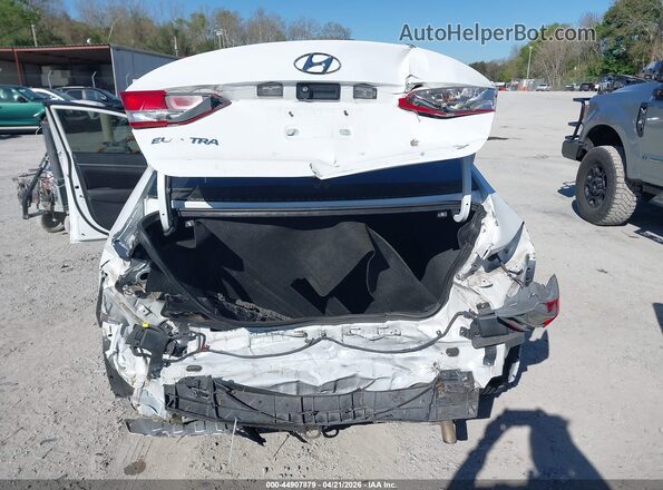 5NPD84LF7JH243696 2018 HYUNDAI ELANTRA White 