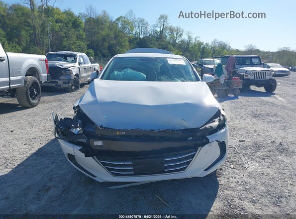 5NPD84LF7JH243696 2018 HYUNDAI ELANTRA White ხელსაწყოთა პანელის ხედი