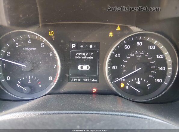 5NPD84LF7JH248087 2018 HYUNDAI ELANTRA Red Հետևի նստատեղերի տեսք