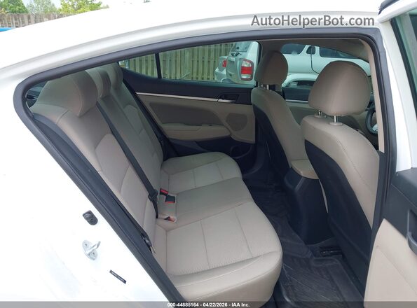 5NPD84LF7KH428879 2019 HYUNDAI ELANTRA White VIN կոդի պիտակի տեսք