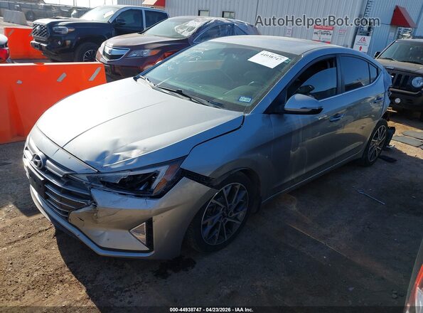 5NPD84LF7LH585443 2020 HYUNDAI ELANTRA Серебряный Передняя левая четверть