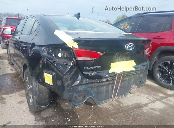 5NPD84LF8HH092393 2017 HYUNDAI ELANTRA Black Вид спереду