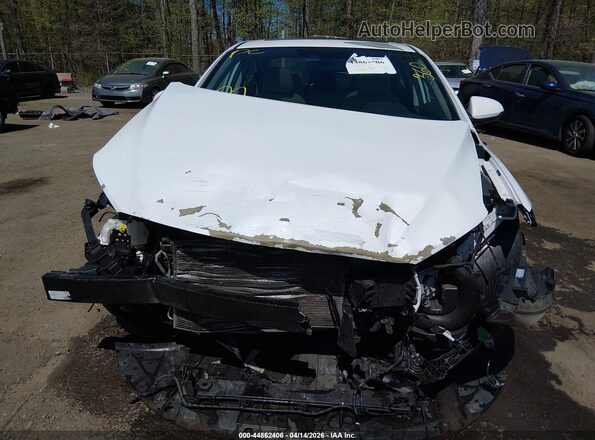 5NPD84LF9JH236359 2018 HYUNDAI ELANTRA White Widok wnętrza z tyłu