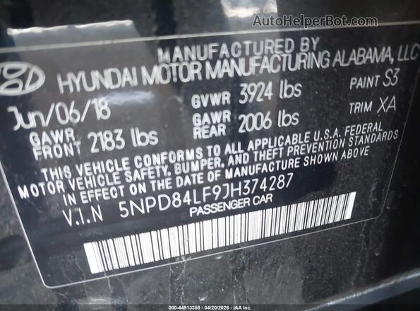 5NPD84LF9JH374287 2018 HYUNDAI ELANTRA Black Widok komory silnika