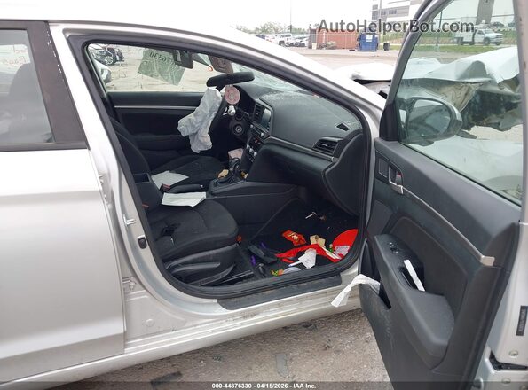 5NPD84LF9LH509724 2020 HYUNDAI ELANTRA Silver Vista interior delantera