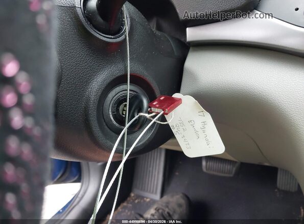 5NPD84LFXHH207382 2017 HYUNDAI ELANTRA Blue Dashboard view