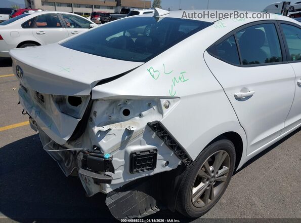 5NPD84LFXJH376372 2018 HYUNDAI ELANTRA White 