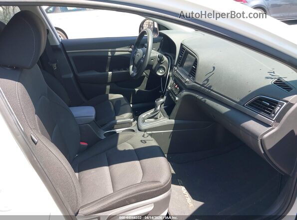 5NPD84LFXJH376372 2018 HYUNDAI ELANTRA White Вид салону спереду