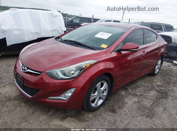 5NPDH4AE0GH735375 2016 HYUNDAI ELANTRA Red Widok z przodu