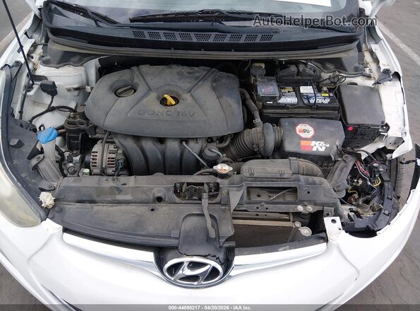 5NPDH4AE2GH775344 2016 HYUNDAI ELANTRA White Rear view