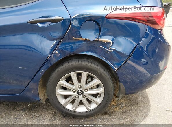 5NPDH4AE8GH658965 2016 HYUNDAI ELANTRA Blue წინა ხედი