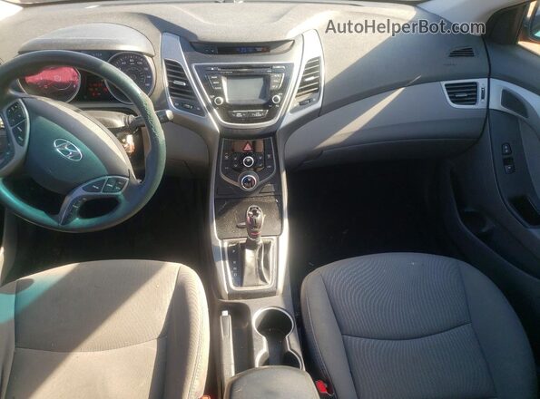 5NPDH4AEXGH790190 2016 HYUNDAI ELANTRA Burgundy Dashboard view