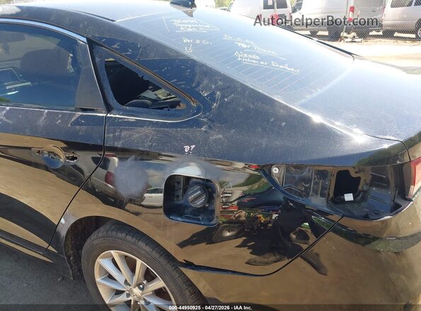 5NPE24AF2JH621027 2018 HYUNDAI SONATA Черный 