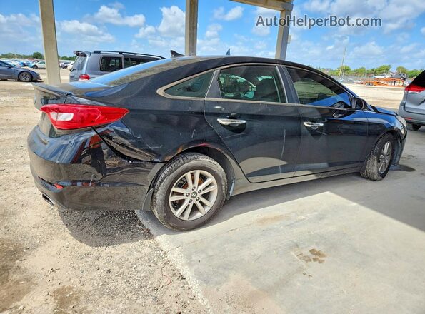 5NPE24AF4HH539052 2017 HYUNDAI SONATA Черный Задняя правая четверть
