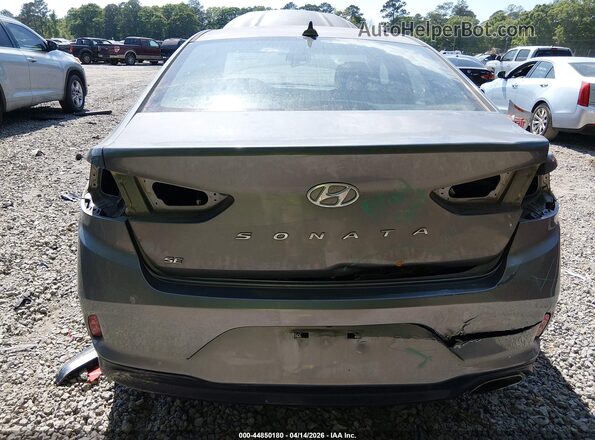 5NPE24AF7KH798044 2019 HYUNDAI SONATA Silver წინა ხედი
