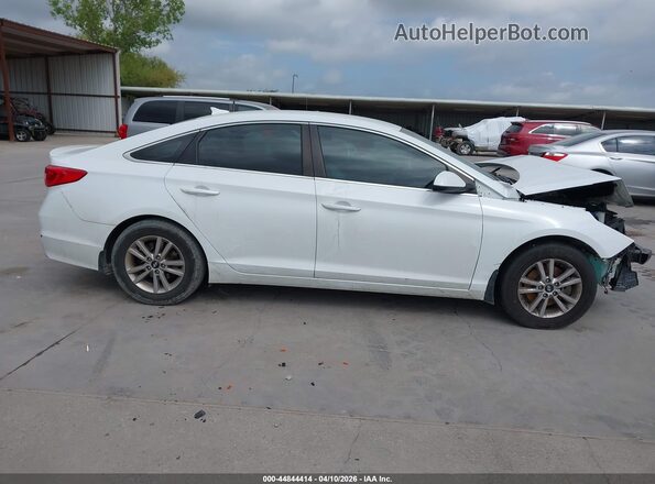 5NPE24AF9HH560348 2017 HYUNDAI SONATA White Панорамний вид салону 360°