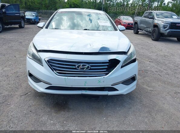 5NPE24AFXHH487345 2017 HYUNDAI SONATA Белый Вид спереди