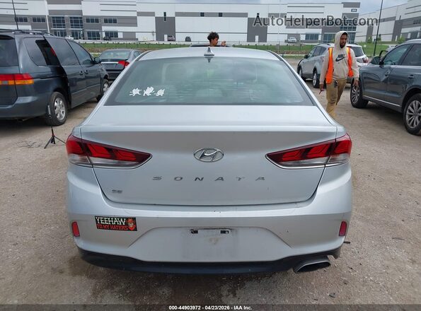 5NPE24AFXJH684652 2018 HYUNDAI SONATA Silver 