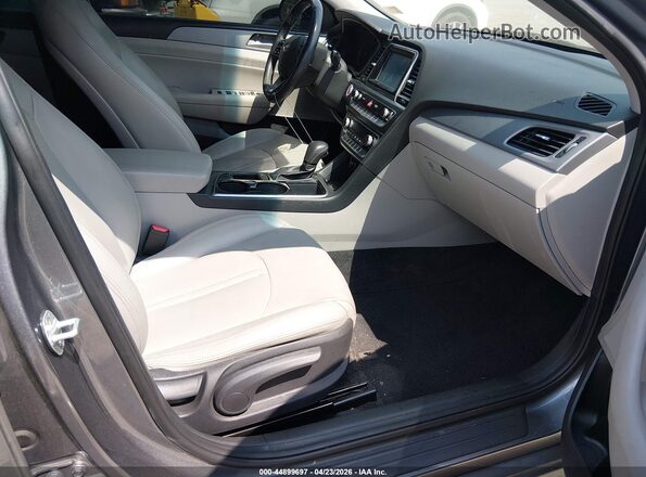 5NPE34AF5KH779781 2019 HYUNDAI SONATA Gray Սալոնի դիմացի տեսք