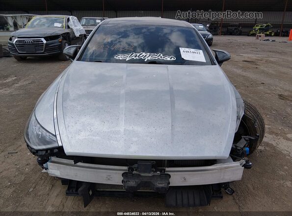 5NPEK4JC6MH123083 2021 HYUNDAI SONATA Silver Սալոնի հետևի տեսք