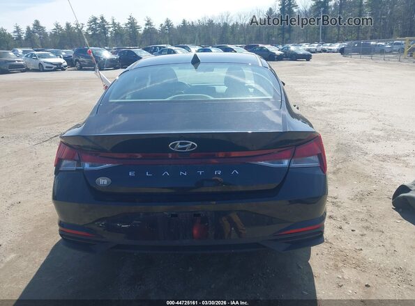 5NPLM4AG0NH076381 2022 HYUNDAI ELANTRA Black 