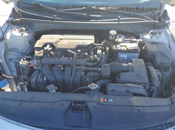 5NPLM4AG2MH009716 2021 HYUNDAI ELANTRA Silver Rear interior view