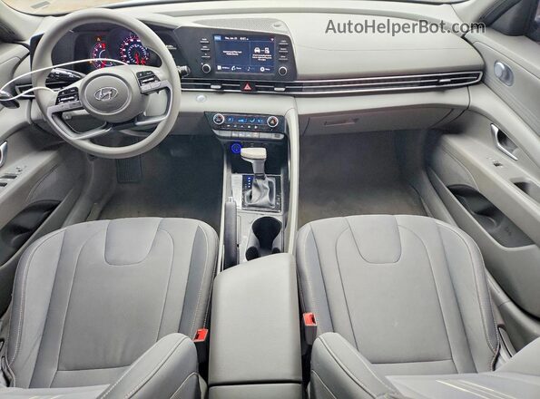 5NPLM4AG4PH104623 2023 HYUNDAI ELANTRA White წინა პანელის ხედი