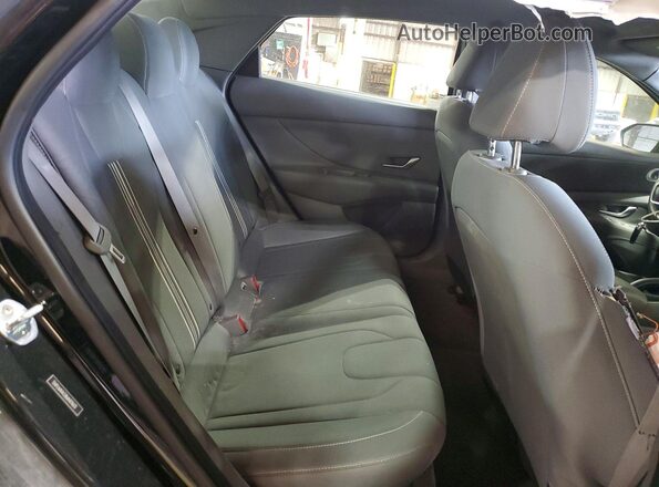 5NPLM4AG8MH011633 2021 HYUNDAI ELANTRA Черный 