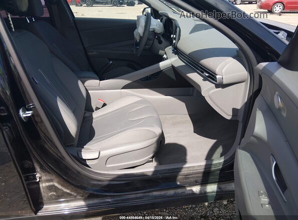5NPLM4AG9MH040641 2021 HYUNDAI ELANTRA Black 