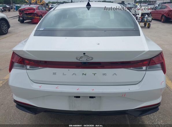 5NPLN4AG7MH023950 2021 HYUNDAI ELANTRA White 