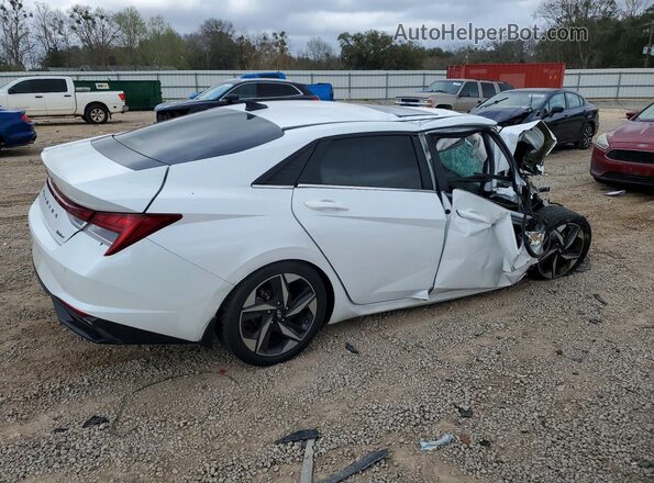 5NPLP4AG5NH082135 2022 HYUNDAI ELANTRA White Rear right
