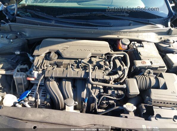 5NPLS4AG4NH075353 2022 HYUNDAI ELANTRA Black Հետևի տեսք