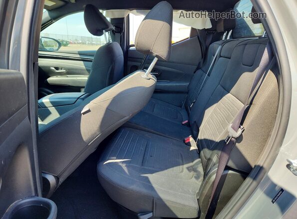 5NTJBDAE7NH009547 2022 HYUNDAI SANTA Gray Vista de los asientos traseros