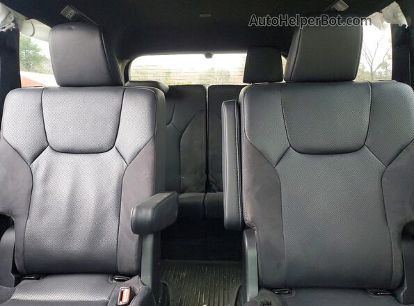 5TDABAB68RS007214 2024 LEXUS TX Black Widok tylnych siedzeń
