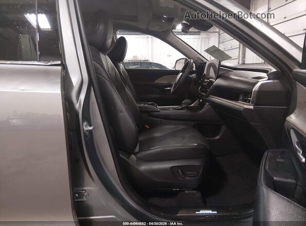 5TDACAB57TS072986 2026 TOYOTA LIMITED Серый Вид салона спереди