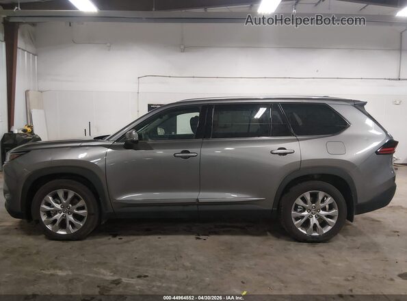 5TDACAB57TS072986 2026 TOYOTA LIMITED Серый Панорамный вид салона 360°