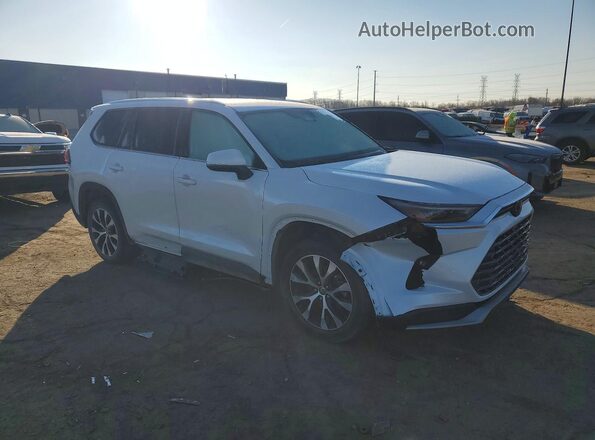 5TDADAB56RS005608 2024 TOYOTA LIMITED White Przód prawy