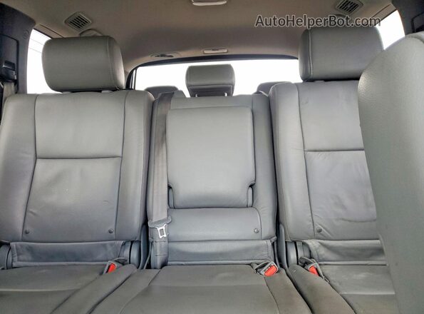 5TDBY5G13JS158117 2018 TOYOTA SEQUOIA Gray Vista de los asientos traseros