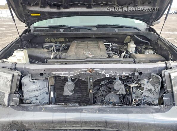 5TDBY5G13JS158117 2018 TOYOTA SEQUOIA Gray Vista del compartimento del motor
