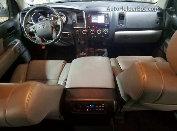 5TDBY5G19JS157716 2018 TOYOTA SEQUOIA Серый Вид панели приборов