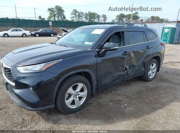 5TDBZRBH7LS045265 2020 TOYOTA LE Black Przód lewy