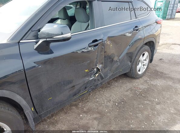 5TDBZRBH7LS045265 2020 TOYOTA LE Black Widok z przodu