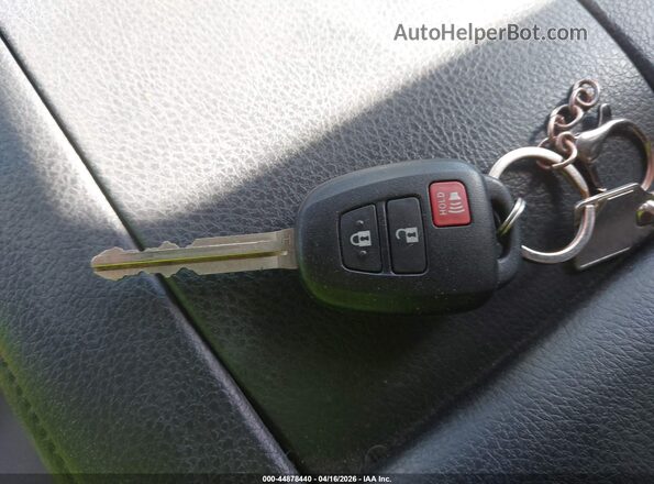 5TDBZRFH2KS959349 2019 TOYOTA LE Blue Dashboard view