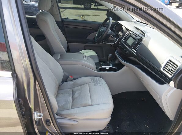5TDBZRFH6JS892799 2018 TOYOTA LE Gray Vista interior delantera