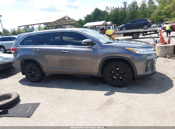 5TDBZRFH6JS892799 2018 TOYOTA LE Gray Vista interior de 360 grados