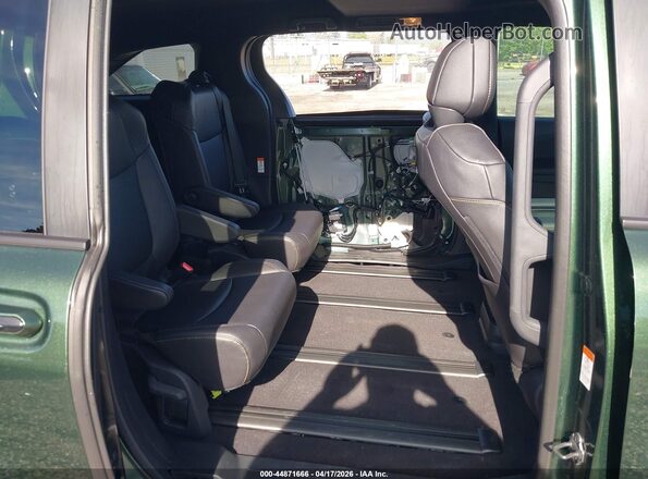 5TDCSKFC1SS191061 2025 TOYOTA SIENNA Green VIN կոդի պիտակի տեսք